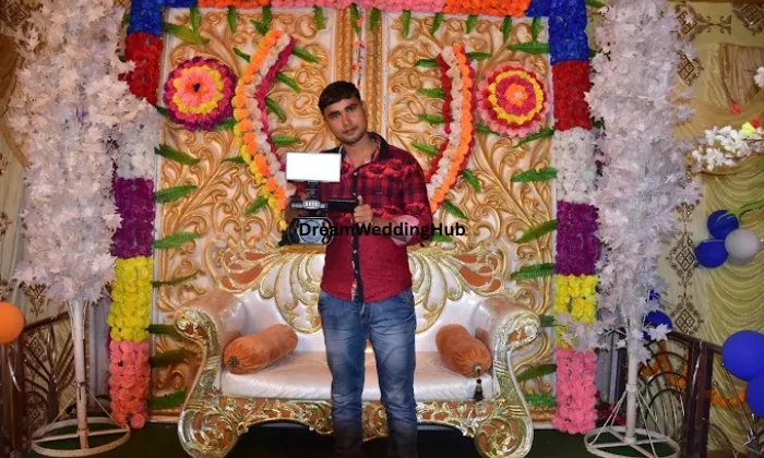 Sristi Colour Studio